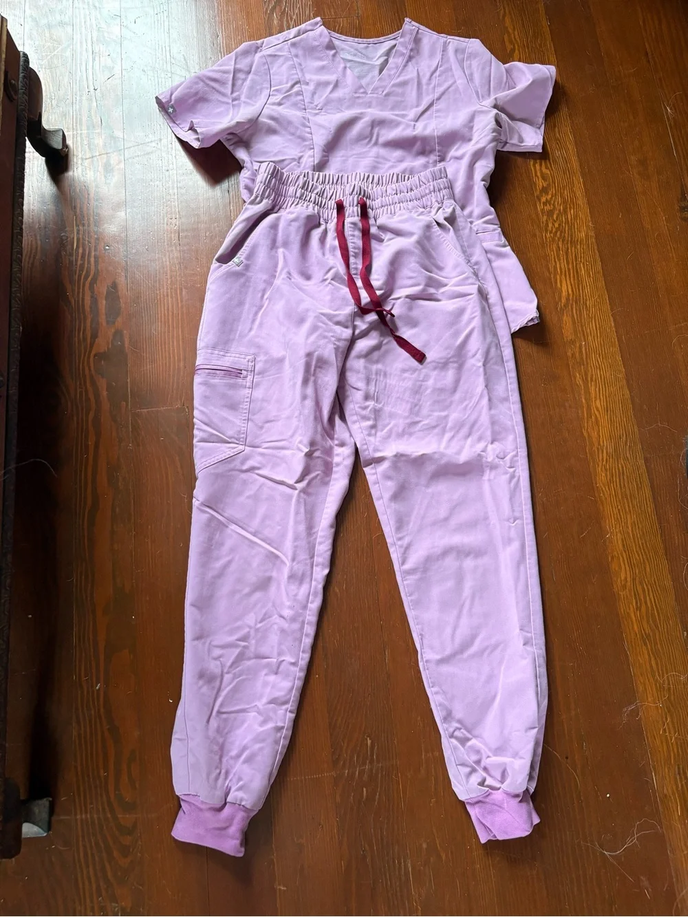 Women's Lavender Figs Scrub Set